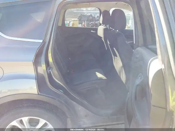 1FMCU0GD0HUC47352 2017 FORD ESCAPE - Image 8