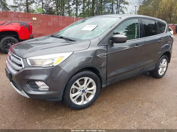 1FMCU0GD0HUC49196 2017 FORD ESCAPE - Image 2