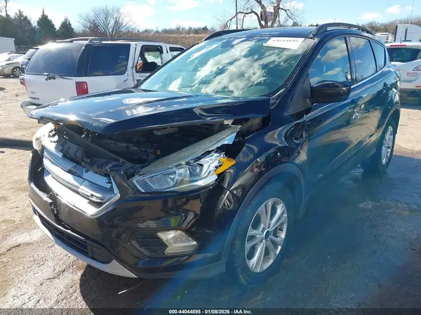 1FMCU0GD0HUC63535 2017 FORD ESCAPE - Image 2