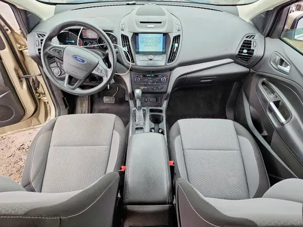 1FMCU0GD0HUC64104 2017 FORD ESCAPE - Image 8