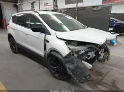 1FMCU0GD0HUC67035 2017 FORD ESCAPE