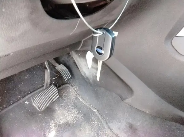1FMCU0GD0HUC68492 2017 FORD ESCAPE - Image 1