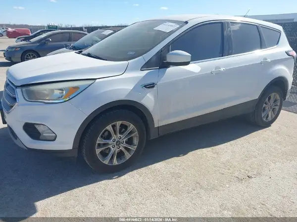 1FMCU0GD0HUC78004 2017 FORD ESCAPE - Image 2