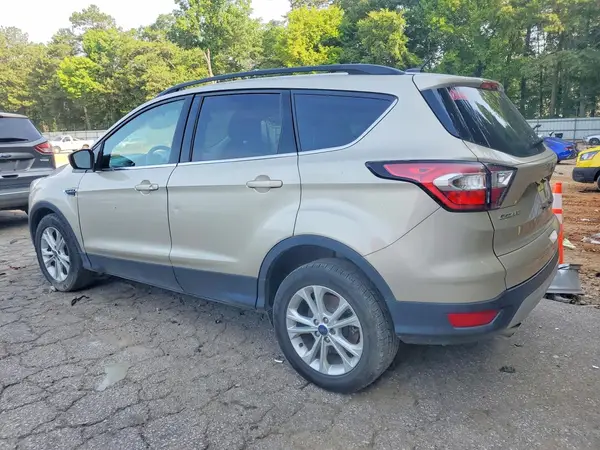 1FMCU0GD0HUD04620 2017 FORD ESCAPE - Image 2