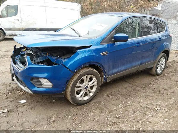 1FMCU0GD0HUD06318 2017 FORD ESCAPE - Image 2