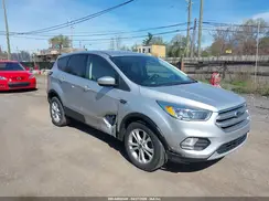 1FMCU0GD0HUD17884 2017 FORD ESCAPE