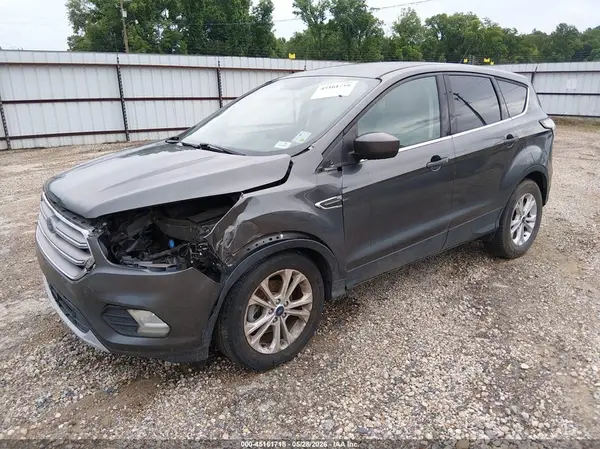 1FMCU0GD0HUD24172 2017 FORD ESCAPE - Image 2