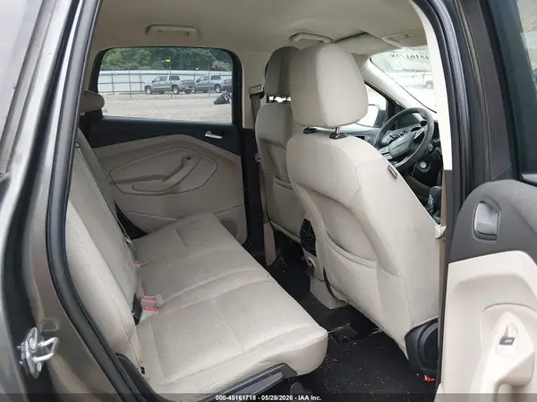 1FMCU0GD0HUD24172 2017 FORD ESCAPE - Image 8