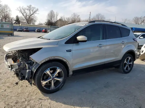 1FMCU0GD0HUD26729 2017 FORD ESCAPE - Image 1