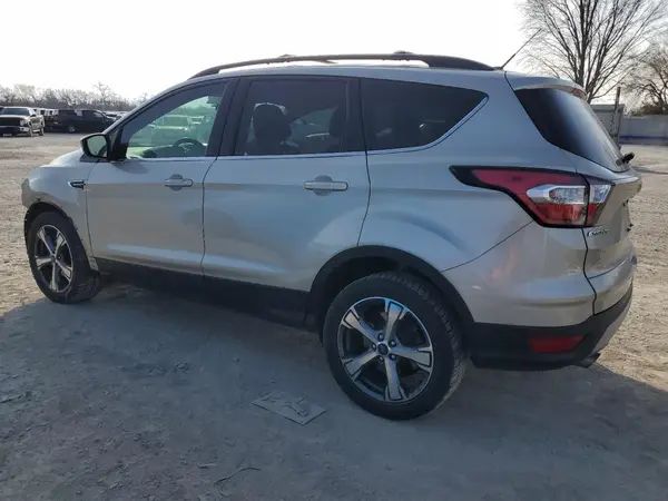 1FMCU0GD0HUD26729 2017 FORD ESCAPE - Image 2