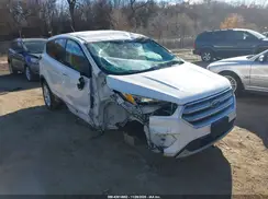 1FMCU0GD0HUD49671 2017 FORD ESCAPE