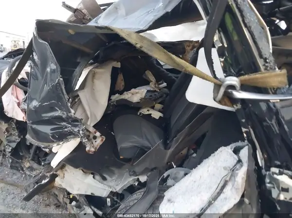 1FMCU0GD0HUD64123 2017 FORD ESCAPE - Image 8
