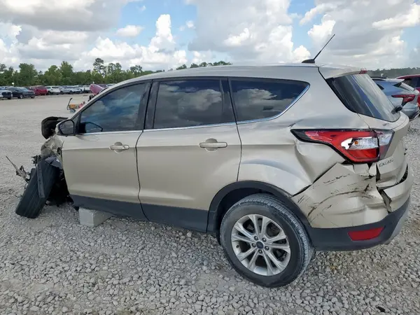 1FMCU0GD0HUD76241 2017 FORD ESCAPE - Image 2