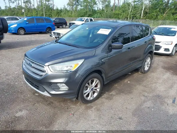 1FMCU0GD0HUD76353 2017 FORD ESCAPE - Image 2