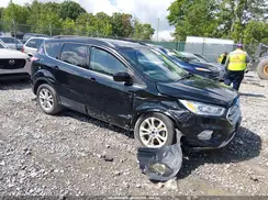1FMCU0GD0HUD93380 2017 FORD ESCAPE