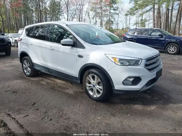 1FMCU0GD0HUE06404 2017 FORD ESCAPE - Image 1