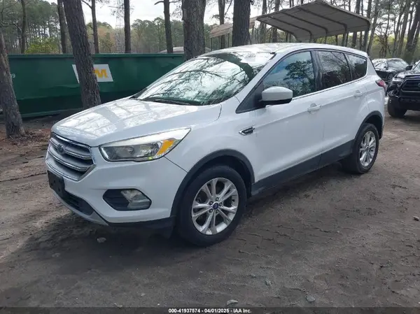 1FMCU0GD0HUE06404 2017 FORD ESCAPE - Image 2