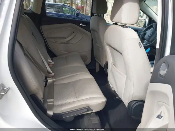 1FMCU0GD0HUE06404 2017 FORD ESCAPE - Image 8