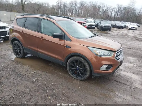 1FMCU0GD0HUE11943 2017 FORD ESCAPE - Image 1