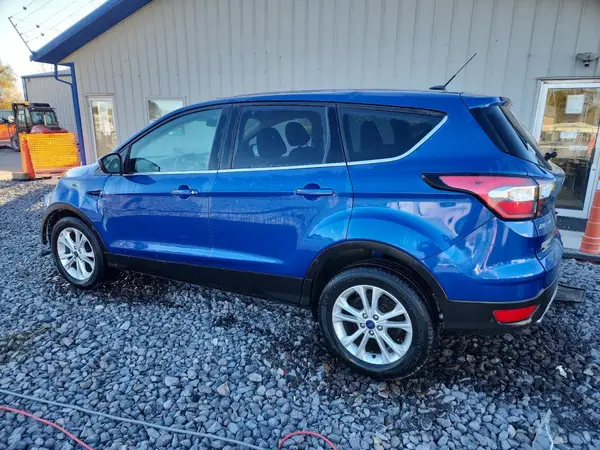 1FMCU0GD0HUE14728 2017 FORD ESCAPE - Image 2