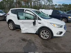 1FMCU0GD0HUE17127 2017 FORD ESCAPE