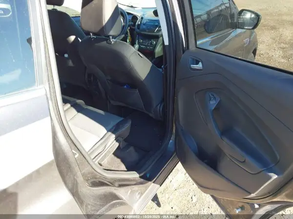 1FMCU0GD0HUE21632 2017 FORD ESCAPE - Image 8