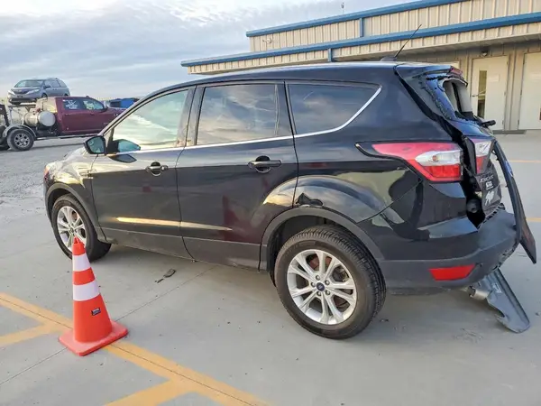 1FMCU0GD0HUE23641 2017 FORD ESCAPE - Image 2