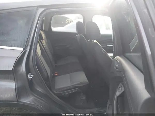 1FMCU0GD0HUE32498 2017 FORD ESCAPE - Image 8
