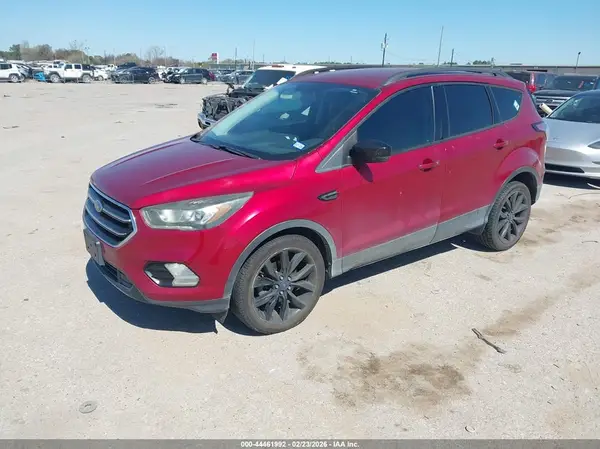 1FMCU0GD0HUE47020 2017 FORD ESCAPE - Image 2