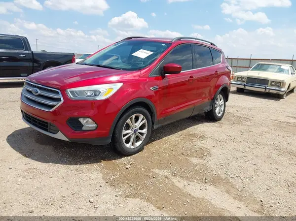 1FMCU0GD0HUE64500 2017 FORD ESCAPE - Image 2