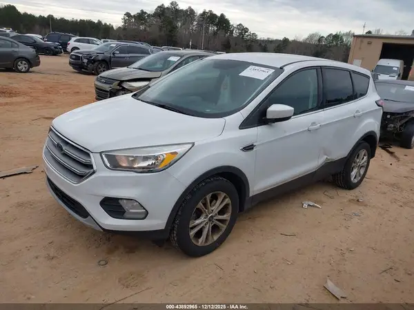 1FMCU0GD0HUE77246 2017 FORD ESCAPE - Image 2