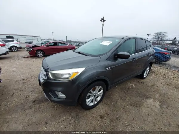 1FMCU0GD0HUE86111 2017 FORD ESCAPE - Image 2