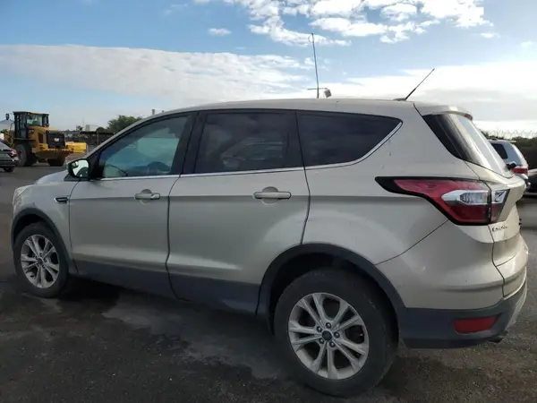 1FMCU0GD0HUE96802 2017 FORD ESCAPE - Image 2