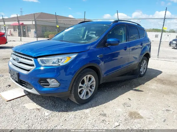 1FMCU0GD0HUF03215 2017 FORD ESCAPE - Image 2