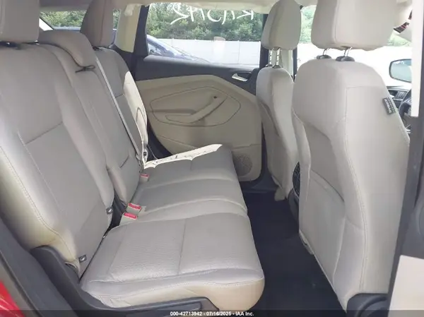 1FMCU0GD0HUF04980 2017 FORD ESCAPE - Image 8