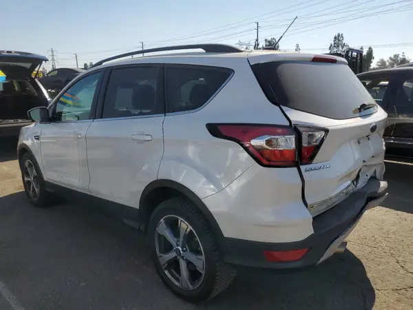 1FMCU0GD0HUF08494 2017 FORD ESCAPE - Image 2