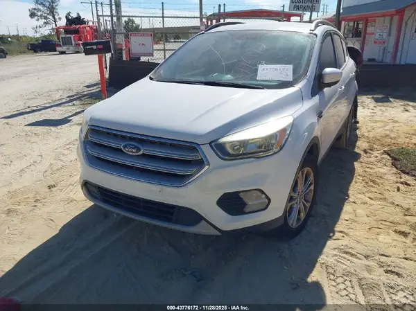 1FMCU0GD0JUA41079 2018 FORD ESCAPE - Image 2