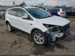 1FMCU0GD0JUA43379 2018 FORD ESCAPE