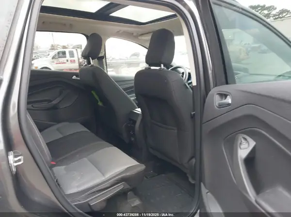 1FMCU0GD0JUA43690 2018 FORD ESCAPE - Image 8