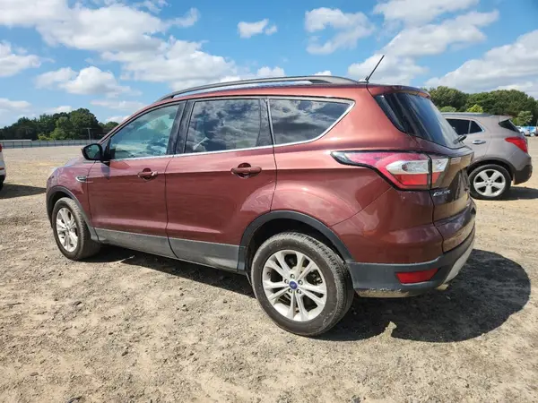 1FMCU0GD0JUA48629 2018 FORD ESCAPE - Image 2