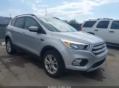 1FMCU0GD0JUA62885 2018 FORD ESCAPE