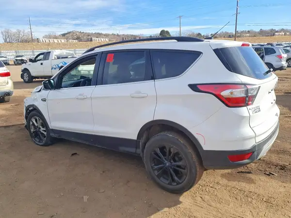 1FMCU0GD0JUA73031 2018 FORD ESCAPE - Image 2