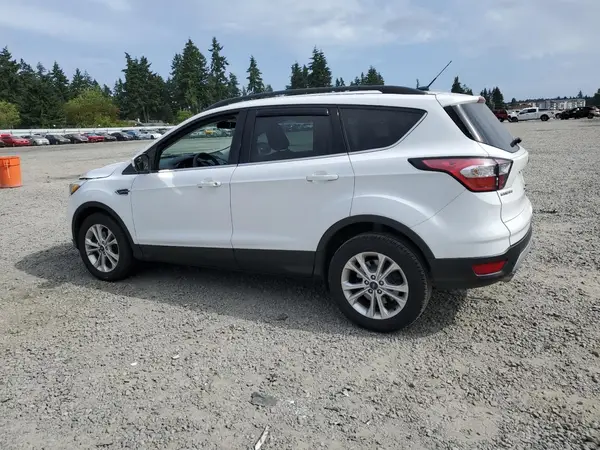 1FMCU0GD0JUA73420 2018 FORD ESCAPE - Image 2