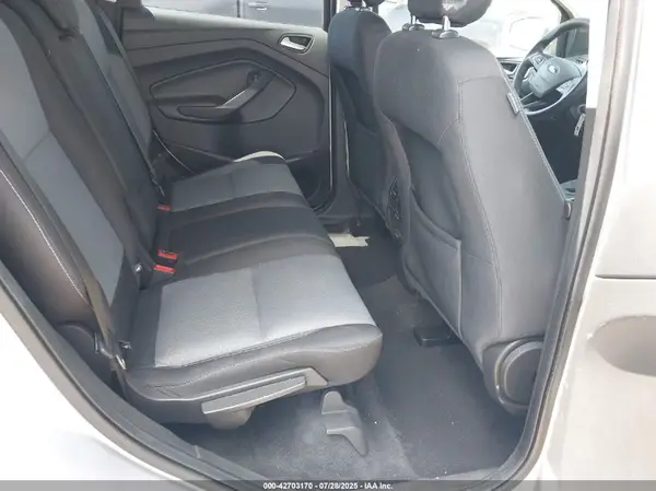 1FMCU0GD0JUA74048 2018 FORD ESCAPE - Image 8