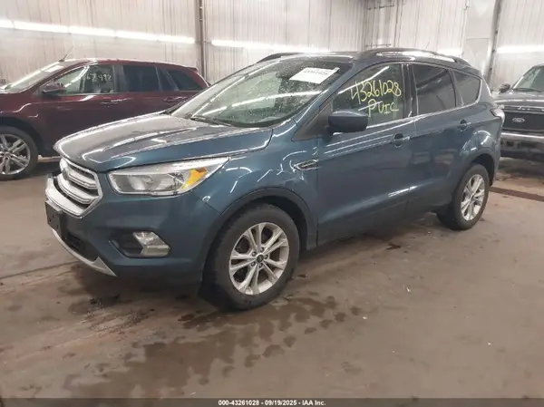 1FMCU0GD0JUA74552 2018 FORD ESCAPE - Image 2