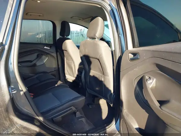 1FMCU0GD0JUA75412 2018 FORD ESCAPE - Image 8