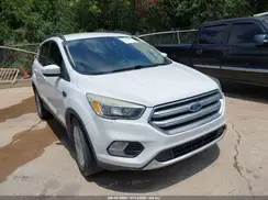 1FMCU0GD0JUA75944 2018 FORD ESCAPE