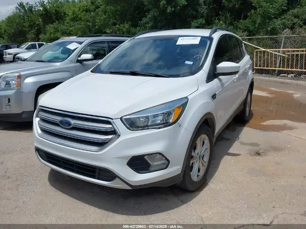 1FMCU0GD0JUA75944 2018 FORD ESCAPE - Image 2