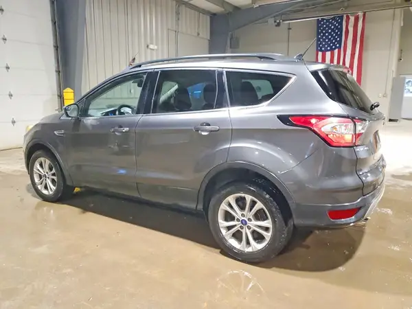 1FMCU0GD0JUA92758 2018 FORD ESCAPE - Image 2