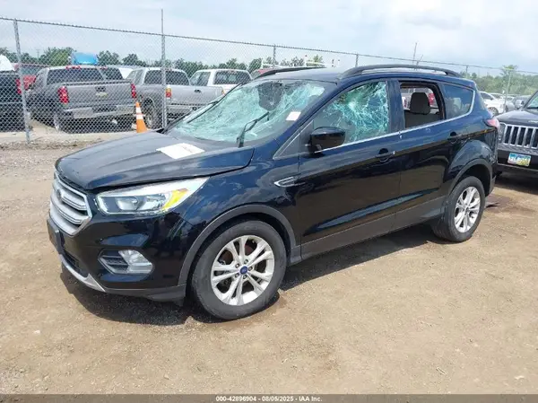 1FMCU0GD0JUB08098 2018 FORD ESCAPE - Image 2